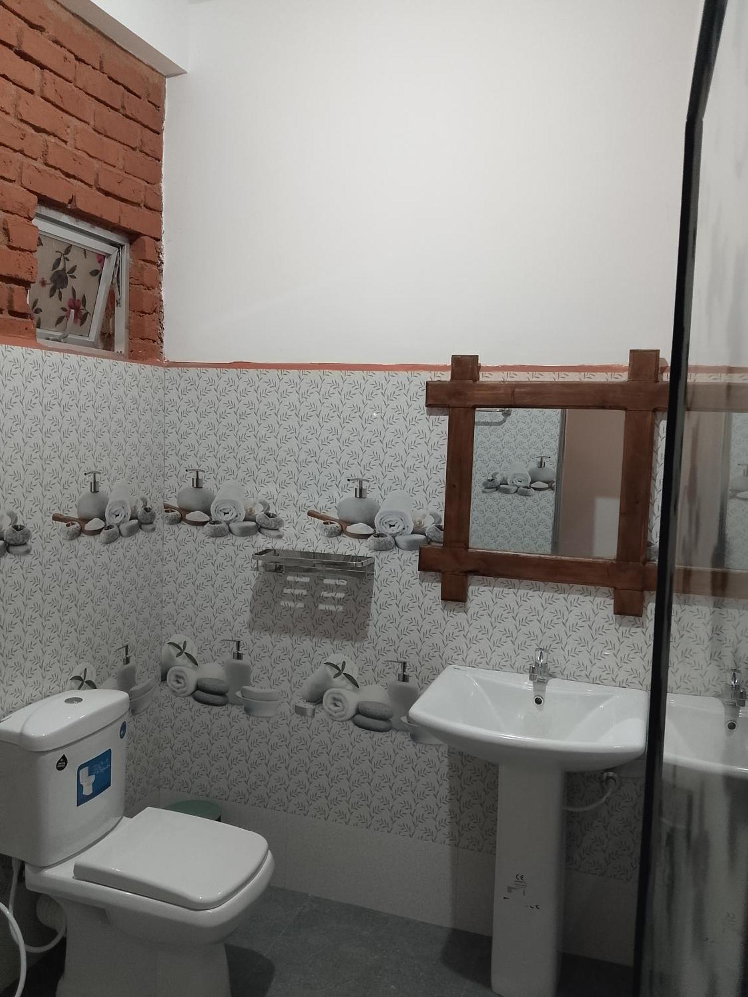 Apurvi Homestay Елла Екстер'єр фото