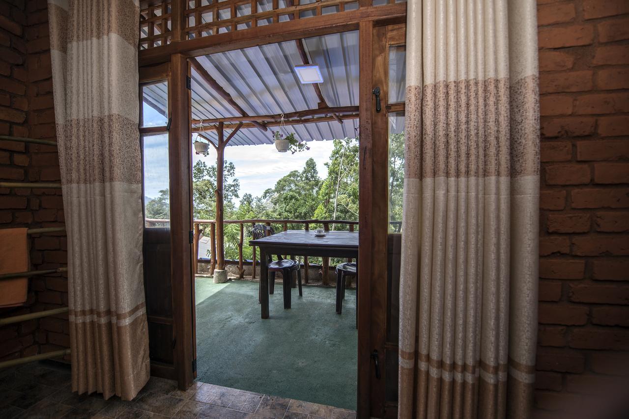 Apurvi Homestay Елла Екстер'єр фото