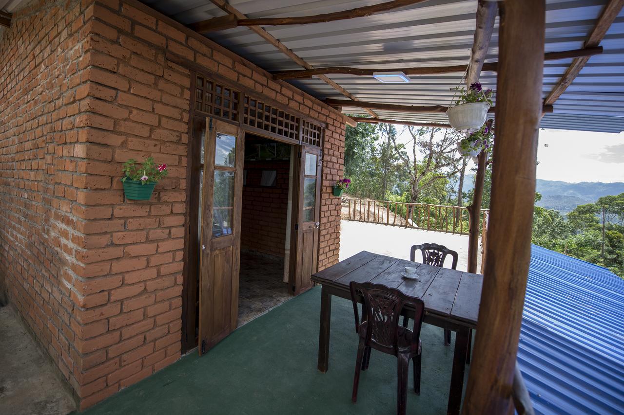 Apurvi Homestay Елла Екстер'єр фото