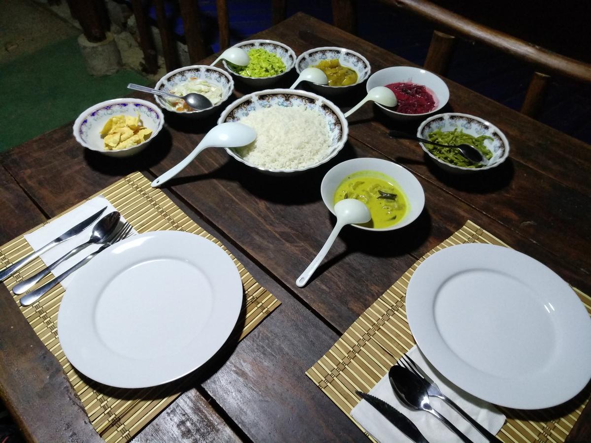 Apurvi Homestay Елла Екстер'єр фото